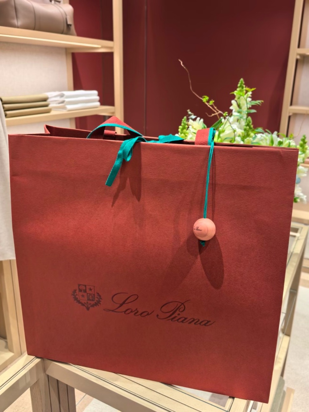 Loro Piana shopping bag large New w Turquoise-Trim Handle GWP Best gift bag